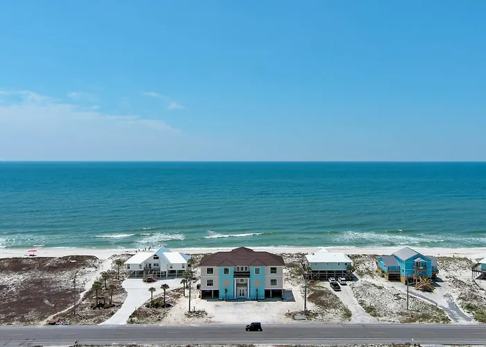 Shore Thing By Gsvr - Newly Renovated Beachfront Retreat With Private Pool - Free Activities And Golf * Gulf Shores